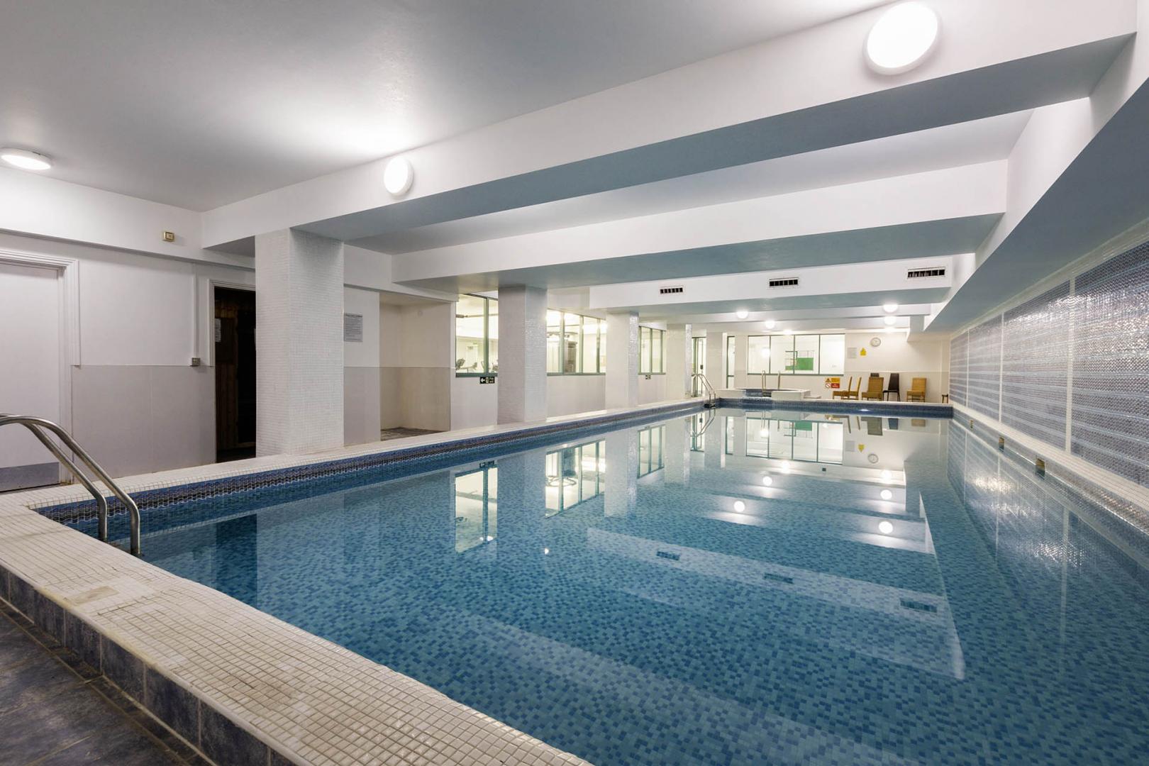 Modern Apartment Cedar Lodge, Exeter Road , Kilburn